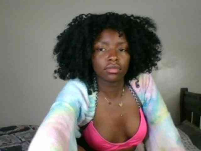 Ebony-slut254 webcam