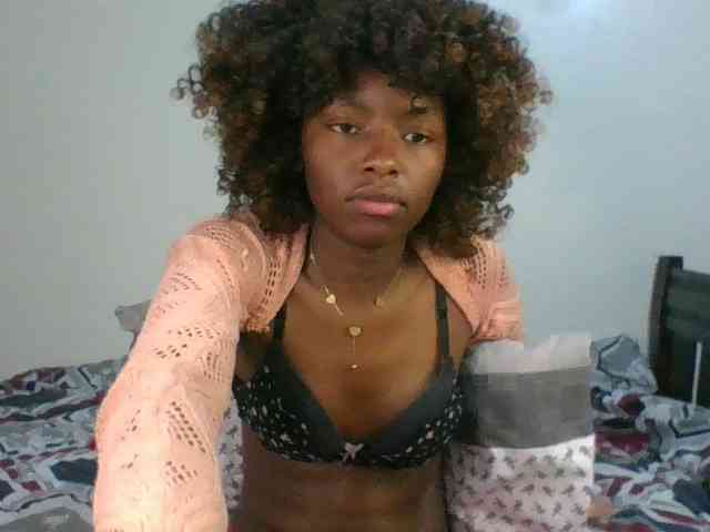 Ebony-slut254 webcam