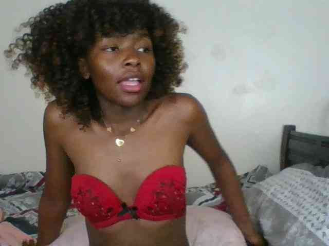 Ebony-slut254 webcam