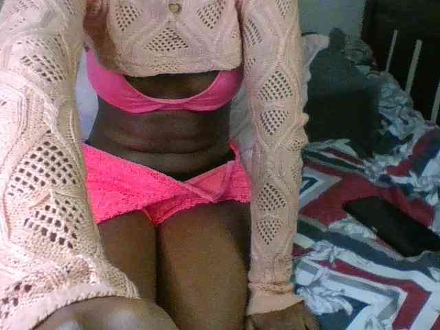 Ebony-slut254 webcam