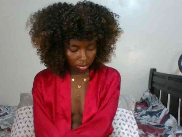Ebony-slut254 webcam