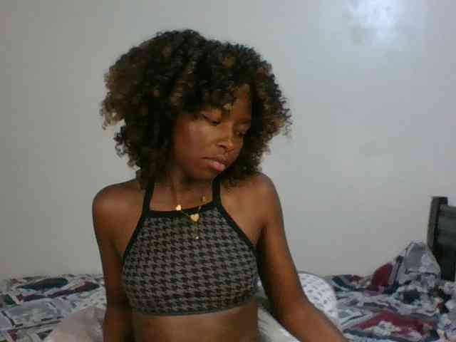 Ebony-slut254