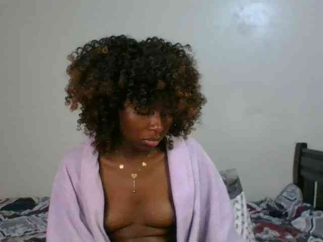 Model: Ebony-slut254