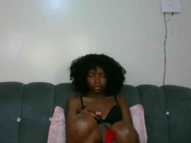 Ebony-slut254 webcam