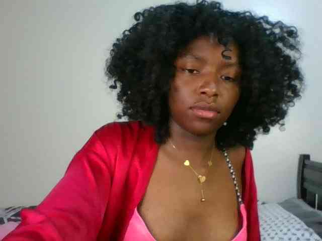 Ebony-slut254 webcam