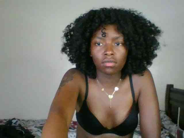 Ebony-slut254