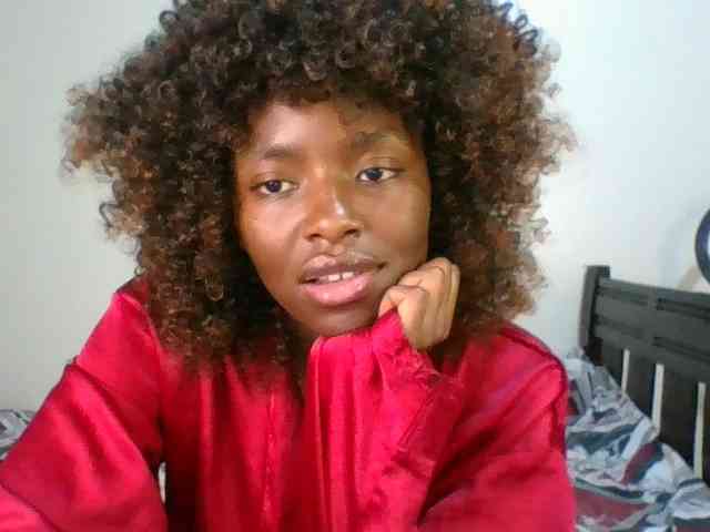 Ebony-slut254 webcam