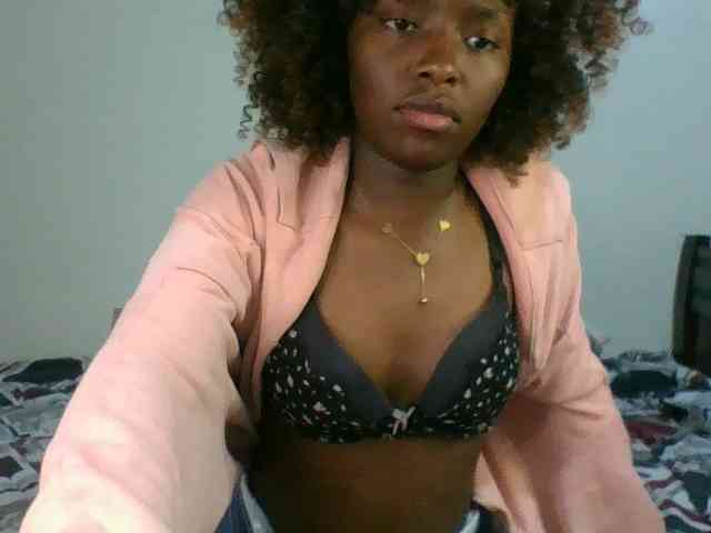 Ebony-slut254 webcam