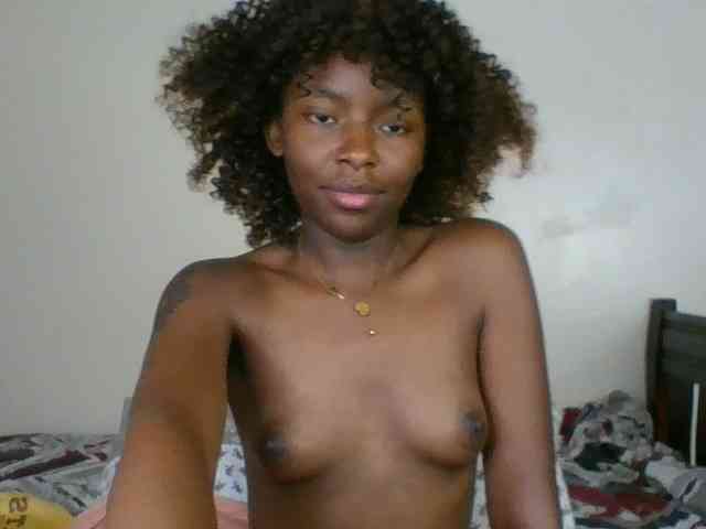 ebony-slut254's live room