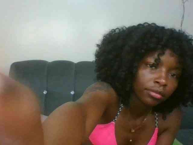 Ebony-slut254 webcam