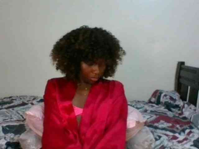 Ebony-slut254 webcam