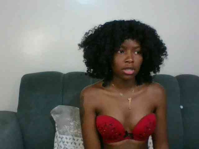 Ebony-slut254 webcam
