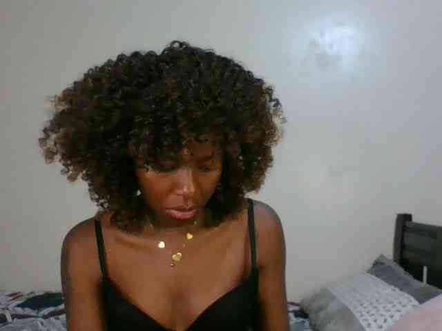 Ebony-slut254 webcam