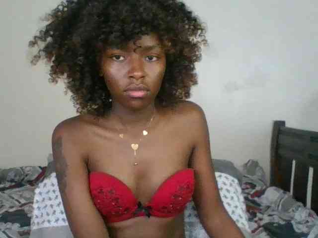 Ebony-slut254 webcam