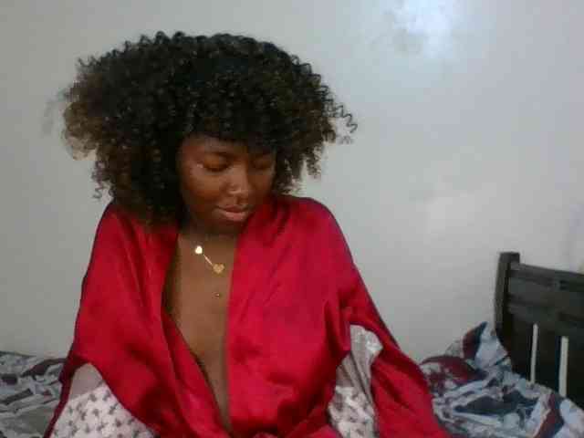 Ebony-slut254 webcam