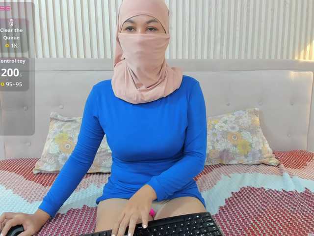 Diliaa live webcam show