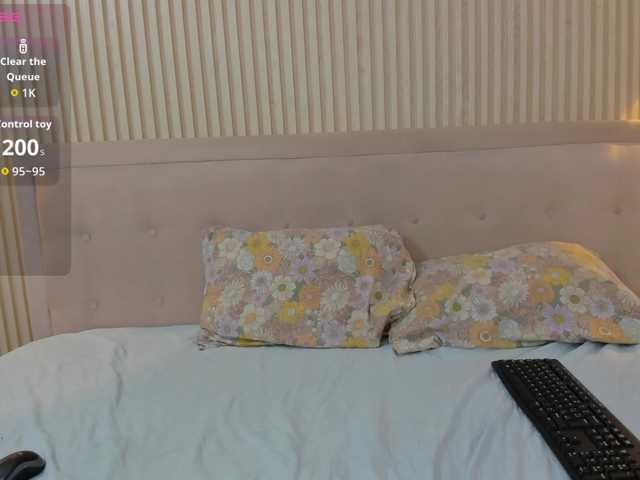 Diliaa live webcam show