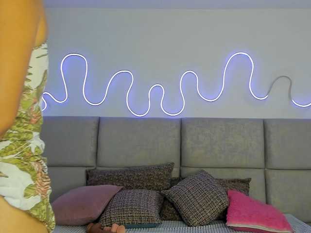 Diliaa live cam on BongaCams