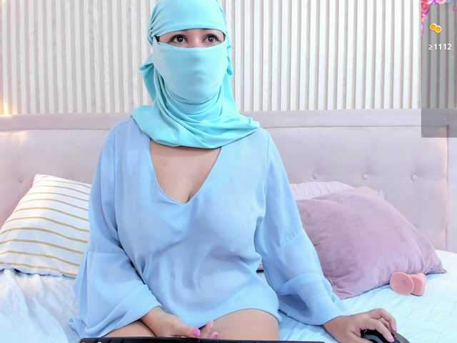 Diliaa live cam on BongaCams