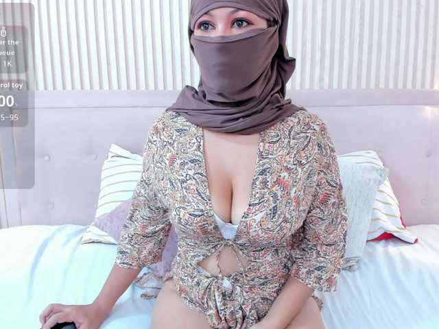 Diliaa live cam on BongaCams