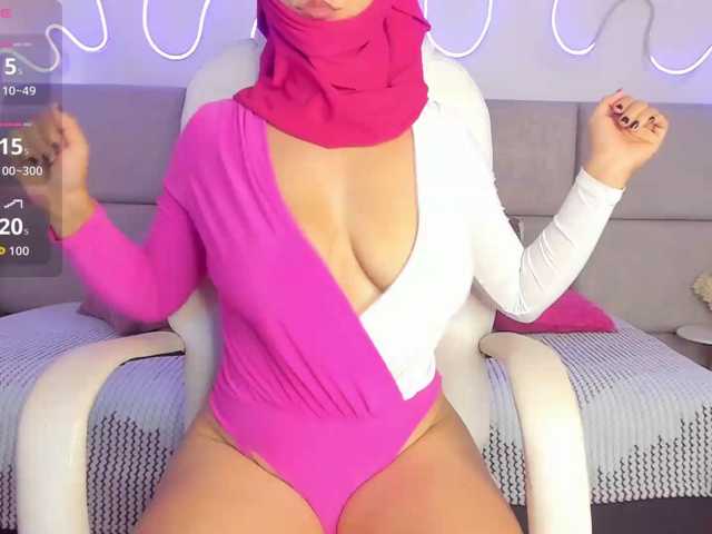Diliaa live cam on BongaCams