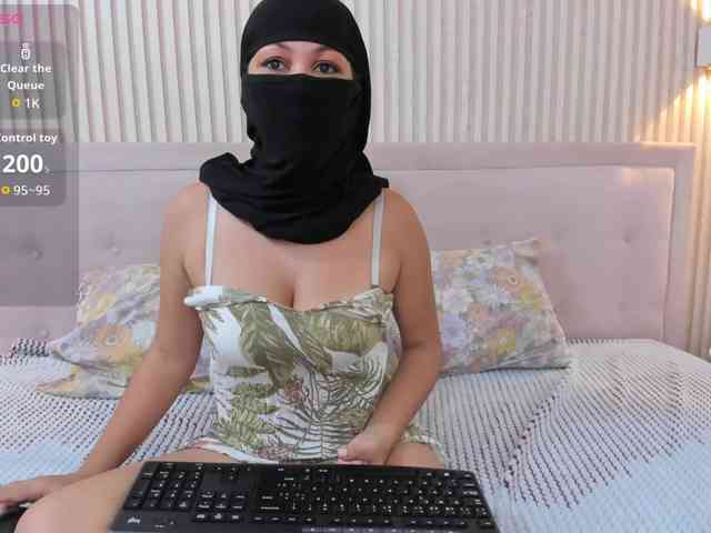 Diliaa Live Webcam on BongaCams