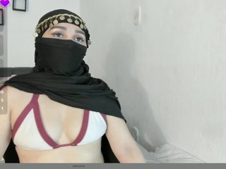 Kamari- Porn Show