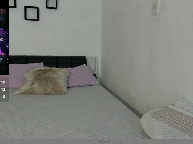 Kamari- live cam on BongaCams