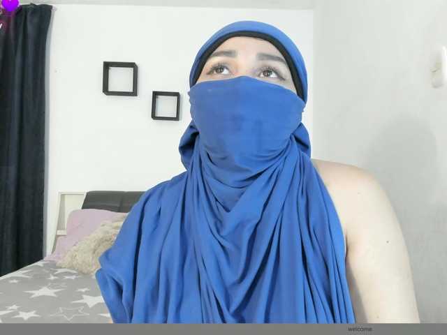 Kamari- live cam on BongaCams