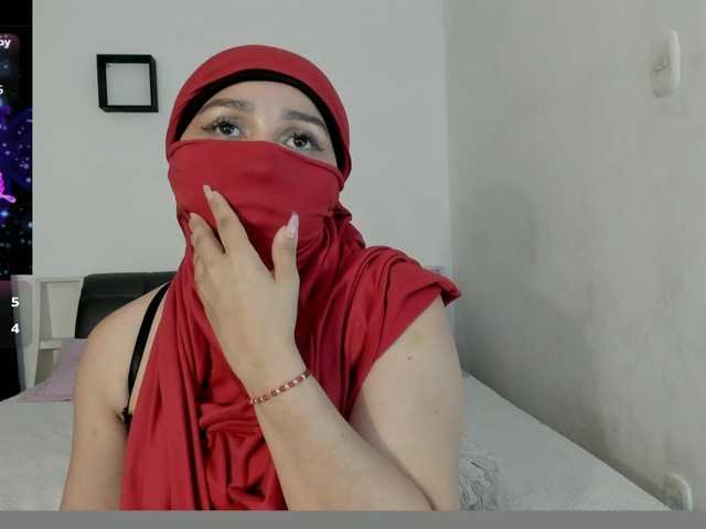 Kamari- live cam on BongaCams