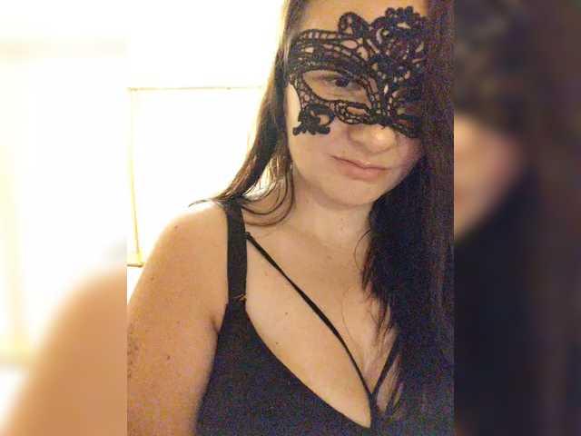 Natalya12 live cam on BongaCams