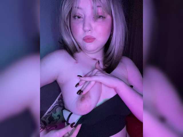 Cherybaby-0 live cam on BongaCams