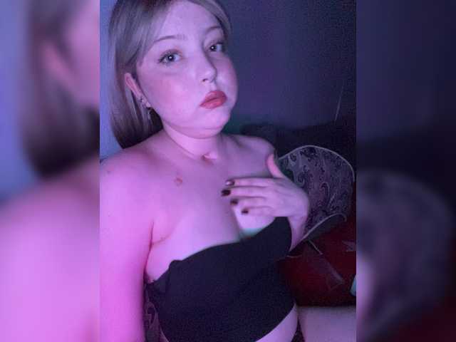 Cherybaby-0 live cam on BongaCams