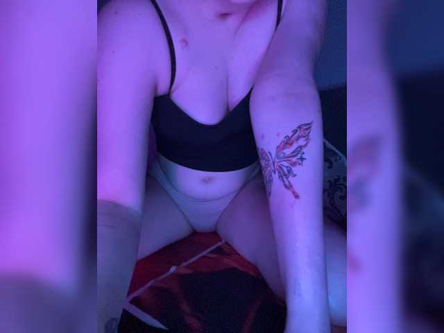 Cherybaby-0 live cam on BongaCams