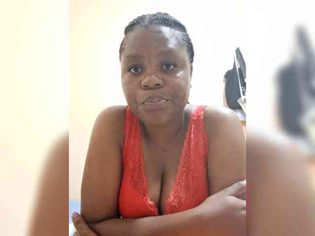 Tillah webcam