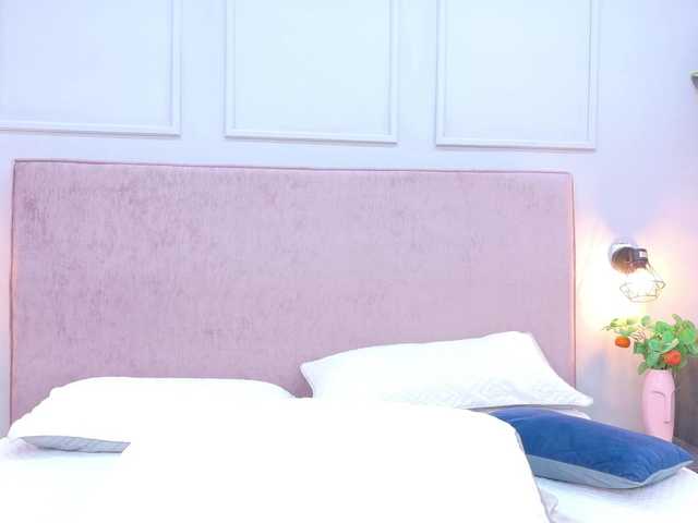 Serenne live cam on BongaCams