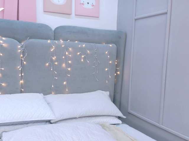 Serenne live cam on BongaCams