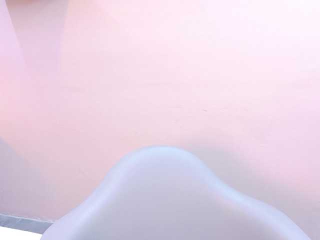 Serenne live cam on BongaCams