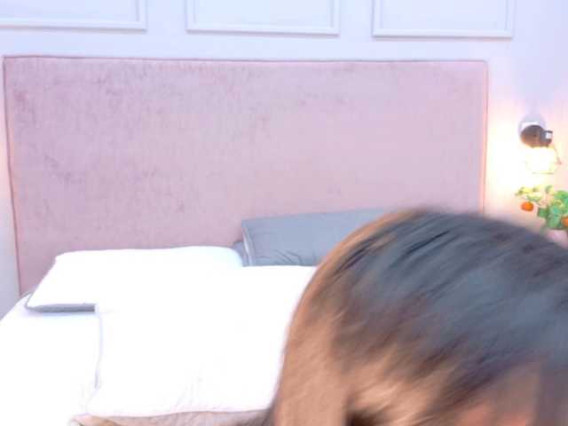 Serenne live cam on BongaCams