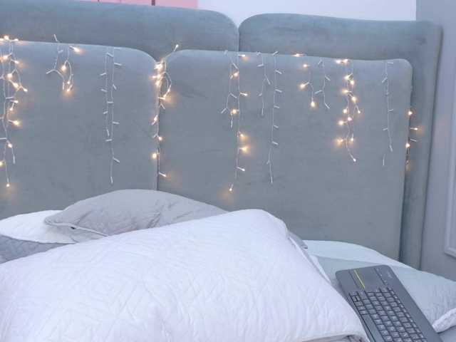 Serenne live cam on BongaCams