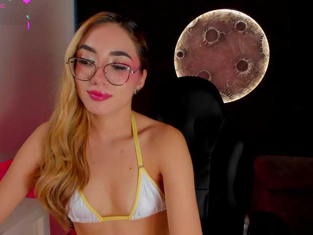 SophieLafont live cam preview