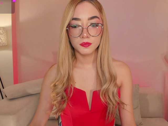 SophieLafont live webcam show
