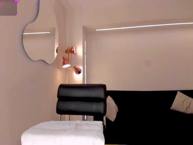 SophieLafont live webcam show