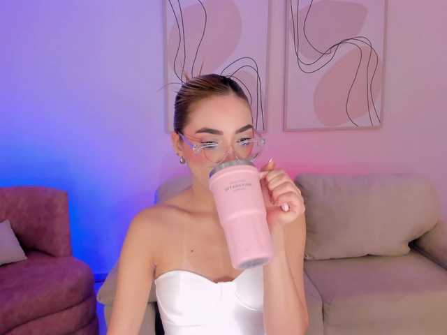 SophieLafont live cam on BongaCams