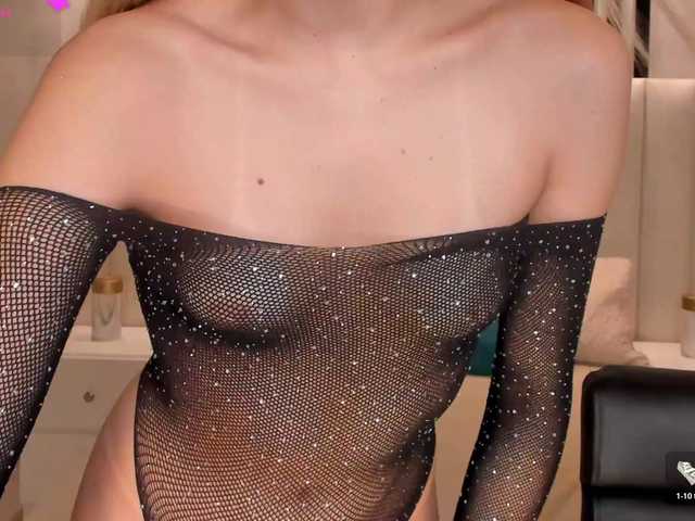SophieLafont live cam on BongaCams