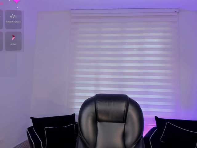 SophieLafont live cam on BongaCams