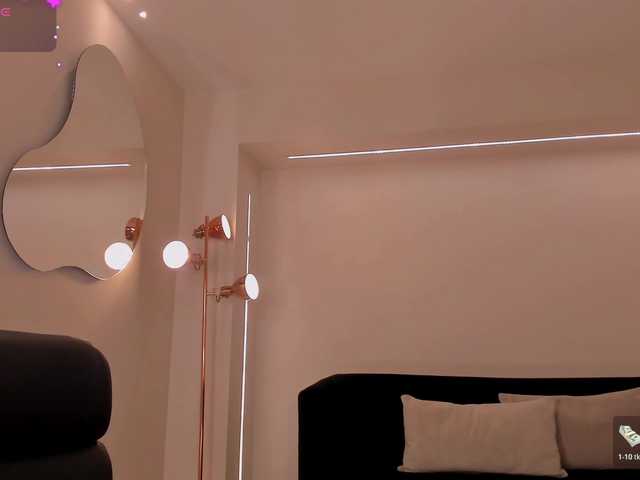 SophieLafont live webcam show