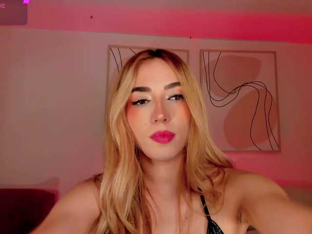 SophieLafont live webcam show