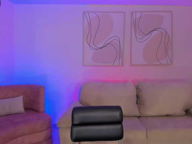 SophieLafont live cam on BongaCams