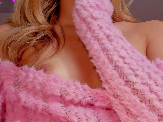 SophieLafont live cam on BongaCams
